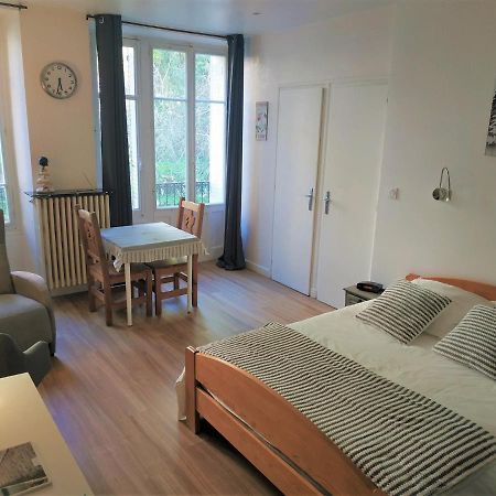 Joli Studio Calme Parking Proche Thermes Et Centre Aix-les-Bains Kültér fotó